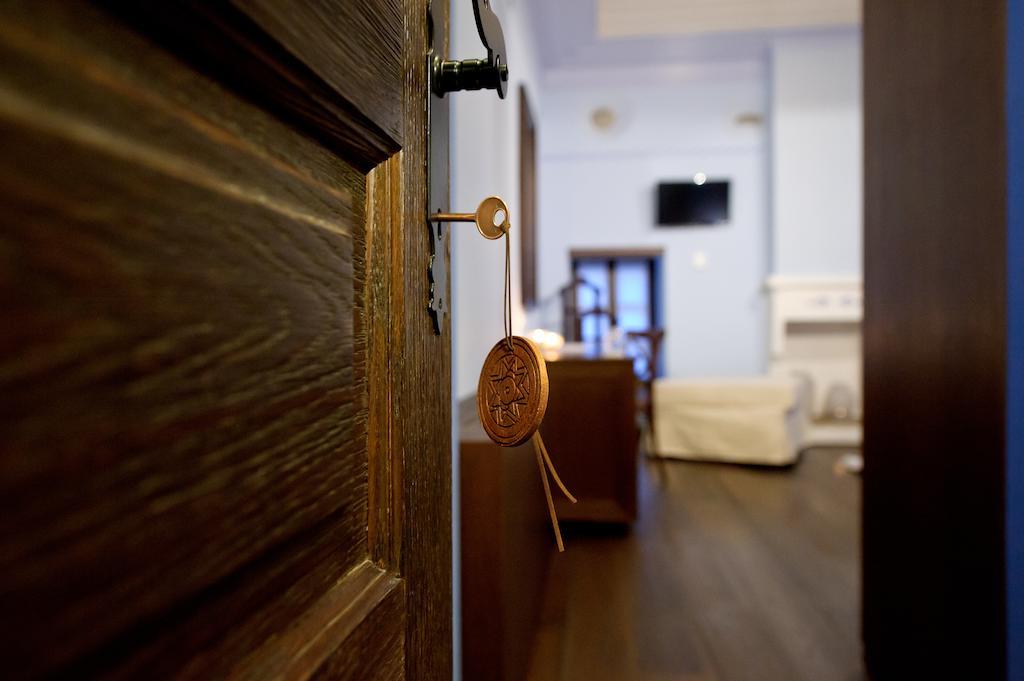 Orologopoulos Mansion Luxury Hotel Kastoria Habitación foto