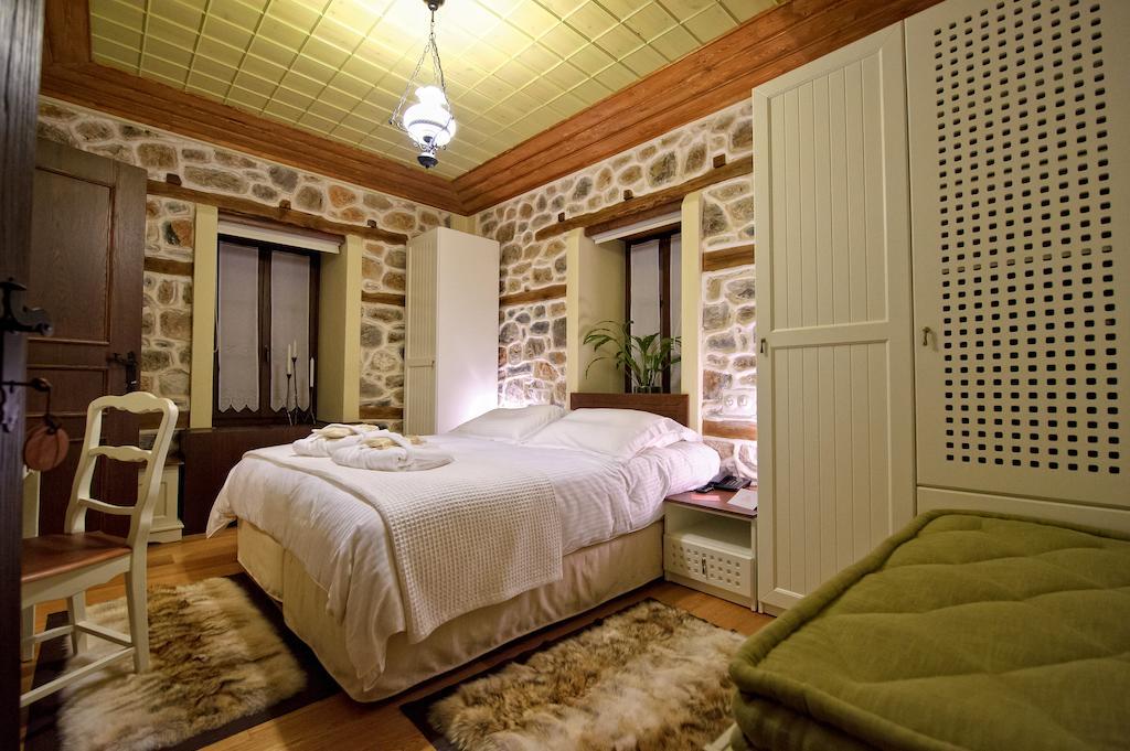 Orologopoulos Mansion Luxury Hotel Kastoria Habitación foto